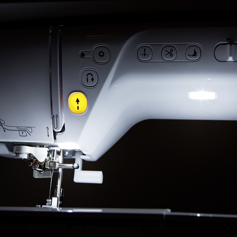 Innov-is NV2600 Sewing/Embroidery